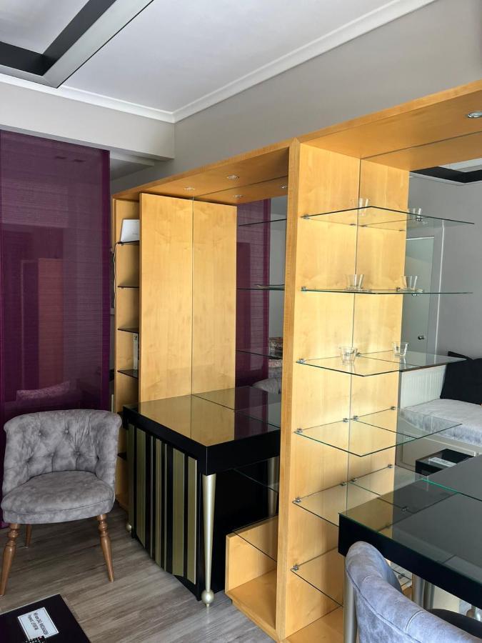 Chic & Cozy Apartment テッサロニキ エクステリア 写真